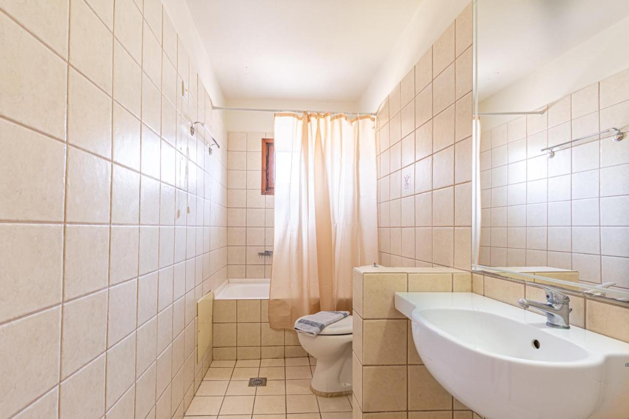 Athina Inn Херсонісос Екстер'єр фото